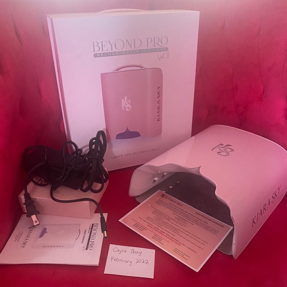 Kiara Sky Beyond Pro Lamp (Pink)